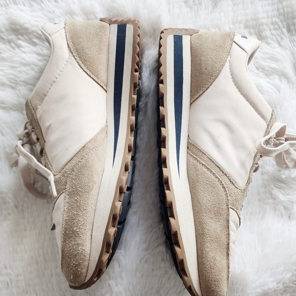 Coach Runner Sneakers in Chalk & Midnight Navy - Picture 5 of 9